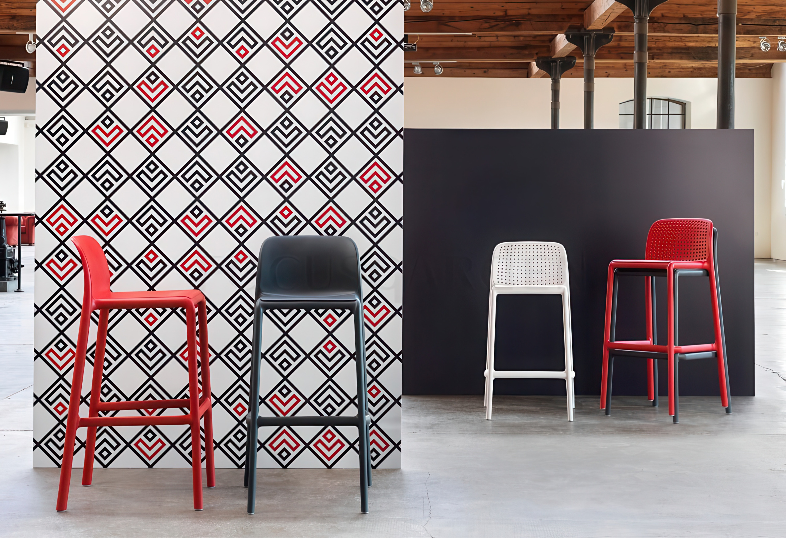 Hoker Nardi FARO Rosso