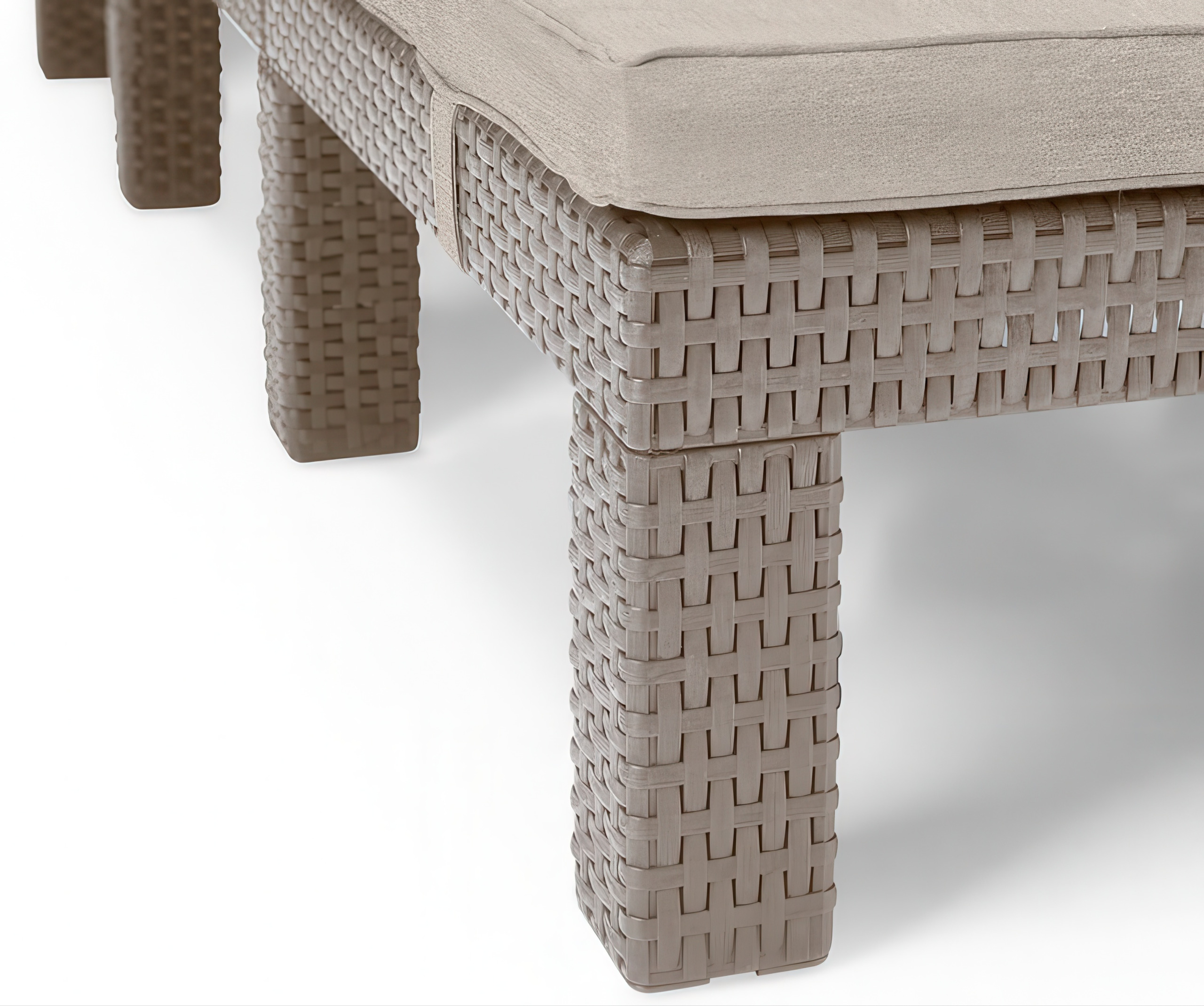 Деталі шезлонгу Keter DAYTONA DELUXE