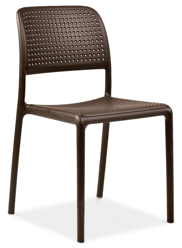 Wygodne i stylowe, brązowe krzesło ogrodowe z ażurowym wzorem